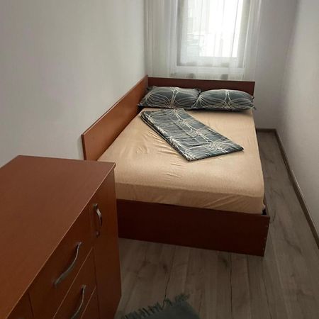 Propriete Ten - Close To University, Hospital And Downtown Iasi Exteriér fotografie